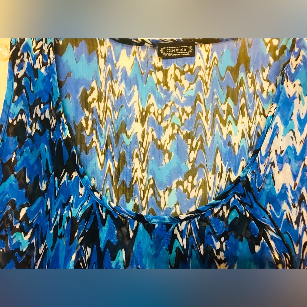 🚨💎 Clientele Sheer Blue Front Asymmetrical Ruffled Top - Picture 2 of 2